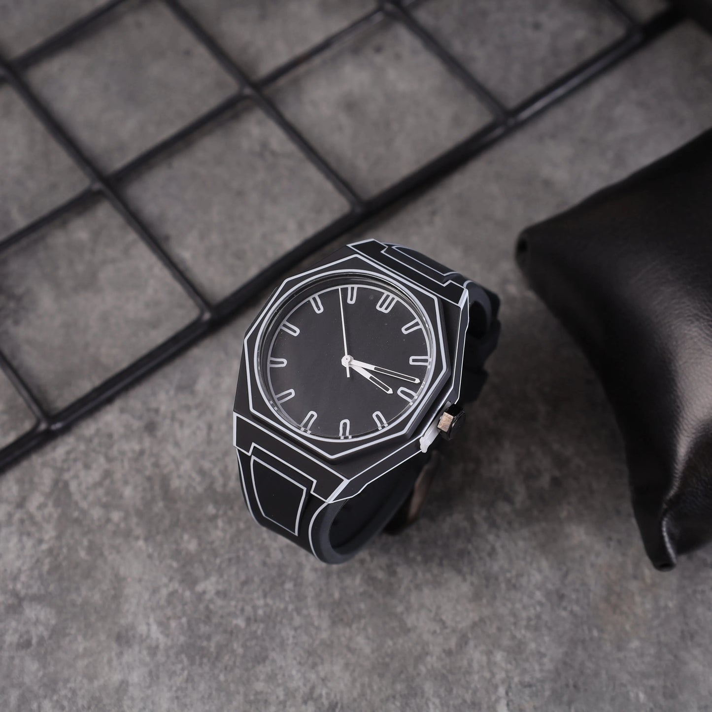 Sea9e798a049444bd96d501f392d8d387j